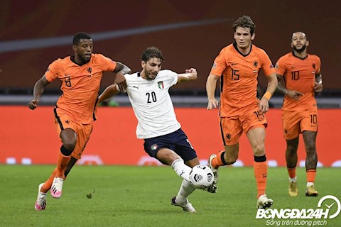 Lịch thi đấu bóng đá hôm nay 14/10: Italia vs Hà Lan, TPHCM vs Viettel...