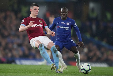 Bán Kante mua Declan Rice, Chelsea bị chỉ trích dữ dội