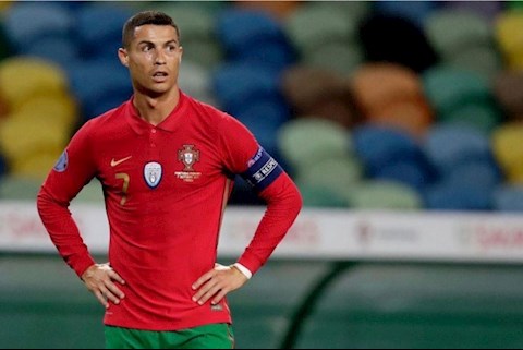 VIDEO: Điều CR7 nói khi phải cách ly đã nói lên hết con người tuyệt vời của anh