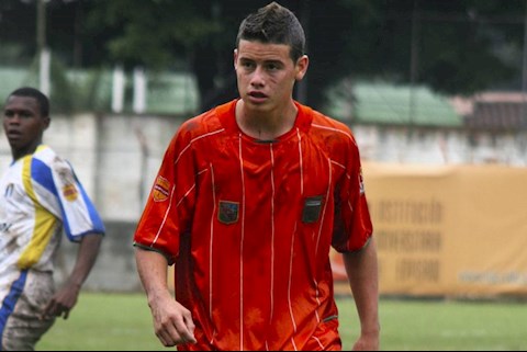 James Rodriguez: Cầu thủ chuyên nghiệp tuổi 14 và sự khước từ của Man United
