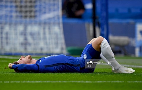 Người cũ nghi ngờ khả năng Chelsea vào top 4 mùa này