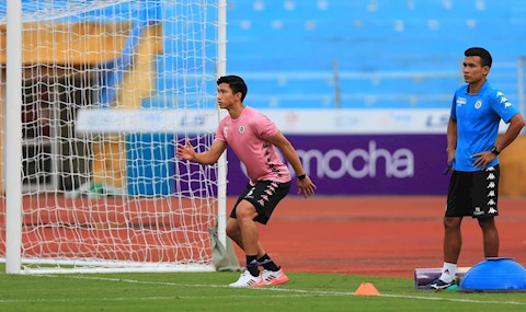 Văn Hậu mang tin cực vui cho Hà Nội FC