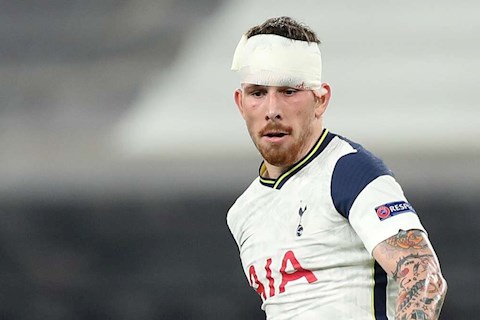 Jose Mourinho gọi học trò là… Zidane