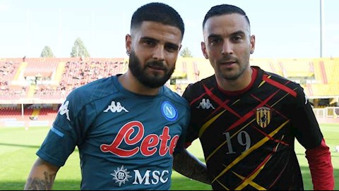 Anh em nhà Insigne cùng ghi bàn, Napoli đả bại tân binh Benevento