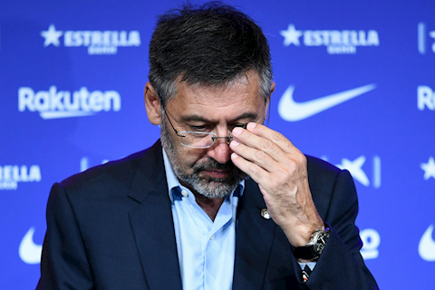 Nóng: Bartomeu rời ghế chủ tịch của Barca