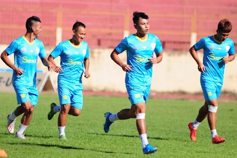 BLĐ Sanna Khánh Hòa xuống thang, các cầu thủ đồng ý trở lại thi đấu
