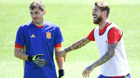 Sergio Ramos chính thức vượt qua kỷ lục của Iker Casillas