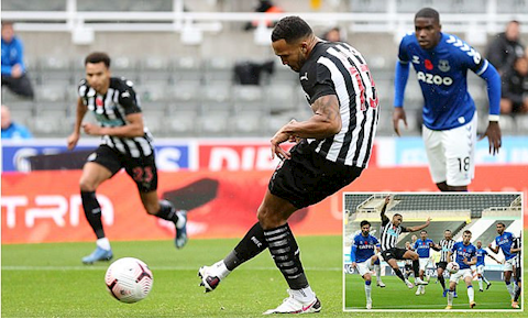 Điểm nhấn Newcastle 2-1 Everton: Lần đầu cay đắng của Jordan Pickford và Carlo Ancelotti