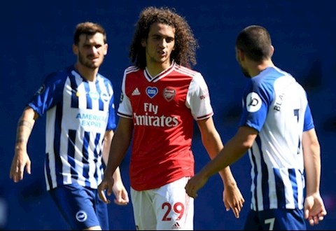 Matteo Guendouzi không còn tương lai ở Arsenal