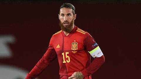 Ramos chính thức vượt qua siêu kỷ lục của Buffon