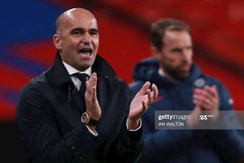 Đạt cột mốc ấn tượng trong ngày hạ ĐT Anh, HLV Martinez nói gì?