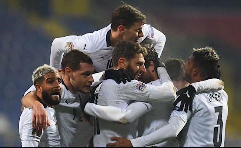 HLV Ý thừa nhận đối mặt với vấn đề lớn khi chọn đội hình dự Euro 2020