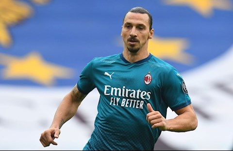 AC Milan vút bay trên đôi cánh của Ibrahimovic