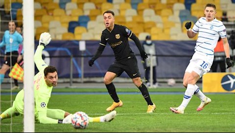 Sergino Dest nói gì sau khi mở tài khoản ở Barca?