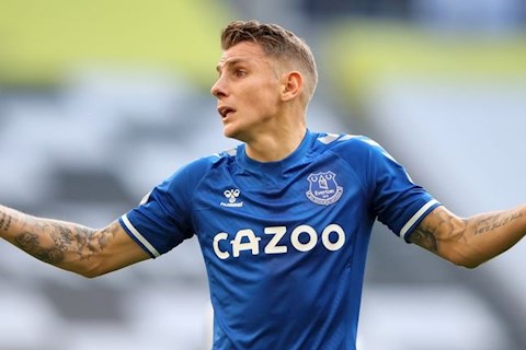 Everton nhận tin cực sốc từ trụ cột