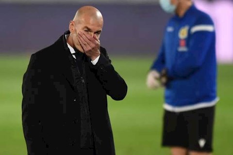 Thua sốc Alaves, HLV Zinedine Zidane phản ứng thế nào?