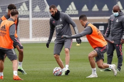 Real Madrid chốt đội hình đấu Shakhtar: Trọng pháo trở lại