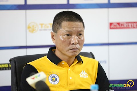 Hà Nội chia tay nội binh đầu tiên sau mùa giải 2020