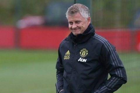 MU quyết định bất ngờ về tương lai HLV Solskjaer