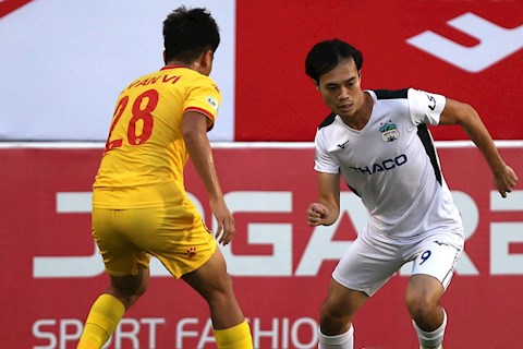 HLV HAGL biểu dương tinh thần các học trò sau trận thắng Hà Tĩnh