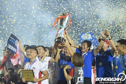 Những CLB Việt Nam nào sẽ dự sân chơi châu lục ở mùa giải 2021?
