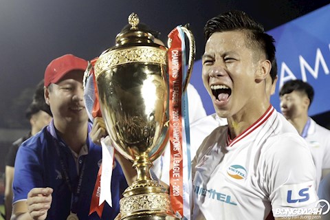 Quế Ngọc Hải từ chối tiết lộ về tin đồn được HAGL theo đuổi