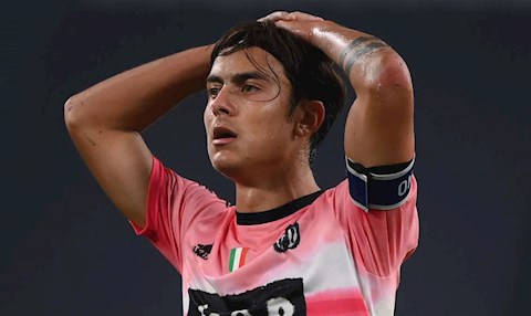 Pirlo bảo vệ ngôi sao Juventus trước những chỉ trích