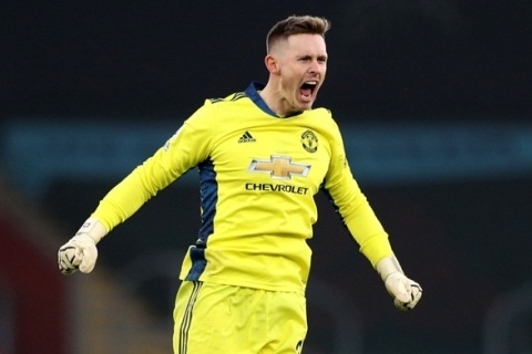 Dean Henderson được khen ngợi sau màn trình diễn ấn tượng trước Southampton