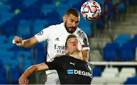 Real thoát hiểm ở Champions League: Công lớn của các lão tướng