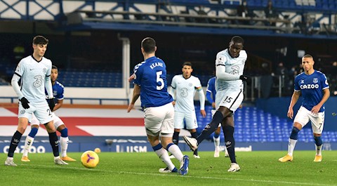 Trận thua Everton không ảnh hưởng đến cơ hội vô địch NHA của Chelsea