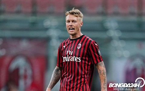 Tiểu sử cầu thủ Simon Kjaer