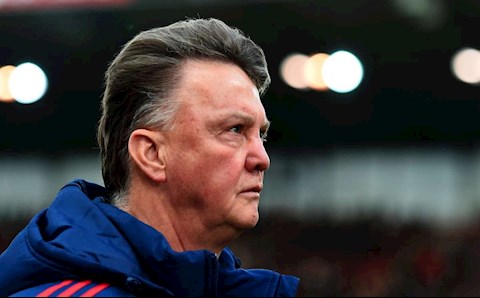 Van Gaal chiêu mộ sao Argentina cho MU nhờ… game FIFA