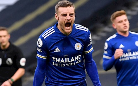 Jamie Vardy thiết lập một kỷ lục sau bàn thắng vào lưới Tottenham