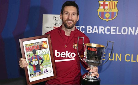 Messi hạnh phúc tại Barca sau khi phá kỷ lục của Vua bóng đá
