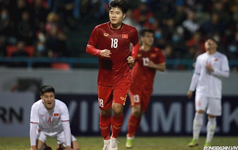 Hà Đức Chinh gia nhập đội bóng của cố vấn Park Hang Seo