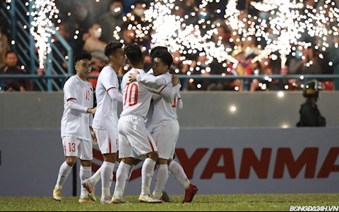 Xem lại pha dàn xếp và ghi bàn đẹp mắt của ĐT U22 Việt Nam