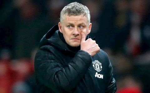 HLV Solskjaer báo 2 tin buồn trước đại chiến Everton