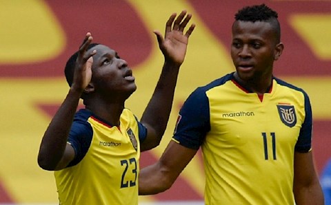 Điểm tin Bóng đá 24h sáng 25/12: MU sắp có bản hợp đồng đầu tiên