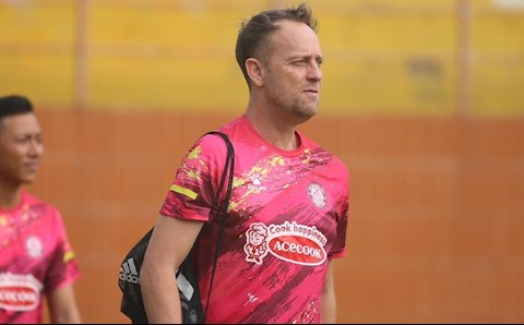 Hạ gục Hà Nội FC, HLV trưởng CLB TP.HCM vẫn chưa hài lòng