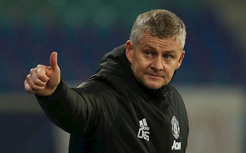 HLV Solskjaer nói gì về khả năng MU giành những danh hiệu?
