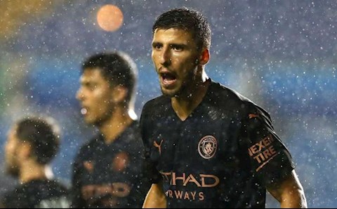 Pepe: “Ruben Dias là hậu vệ xuất sắc nhất Bồ Đào Nha”