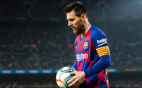 PSG giương cờ trắng trong thương vụ Messi?