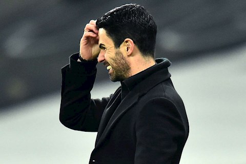 Mikel Arteta đang bất lực với Arsenal?