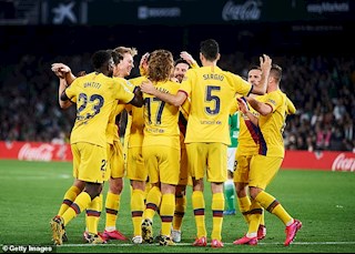 Hết mùa chuyển nhượng, Barca vẫn được cho phép chiêu mộ tân binh