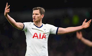 HLV Ten Hag tiết lộ Ajax đang để mắt sao Tottenham