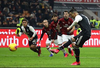 AC Milan 1-1 Juventus: Ronaldo lập công trên chấm 11m, Lão bà thoát thua vào phút chót