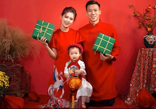 Vợ Quế Ngọc Hải biểu lộ xém phun sữa sau lời tỏ tình của chồng