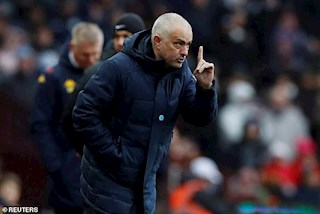 VIDEO: Man City bị phạt, Mourinho đòi chức vô địch cho… Man United