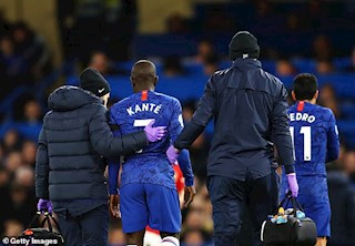 10 phút đầu đại chiến với MU, Chelsea đã mất trụ cột quan trọng