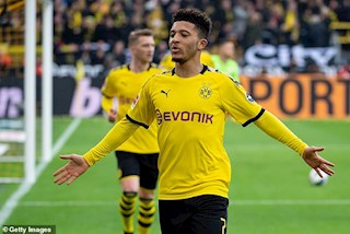 Sao trẻ Jadon Sancho đi vào lịch sử Bundesliga